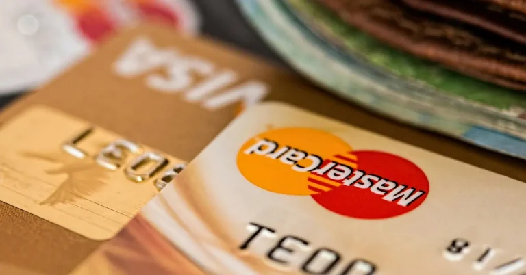 Mastercard und Visa